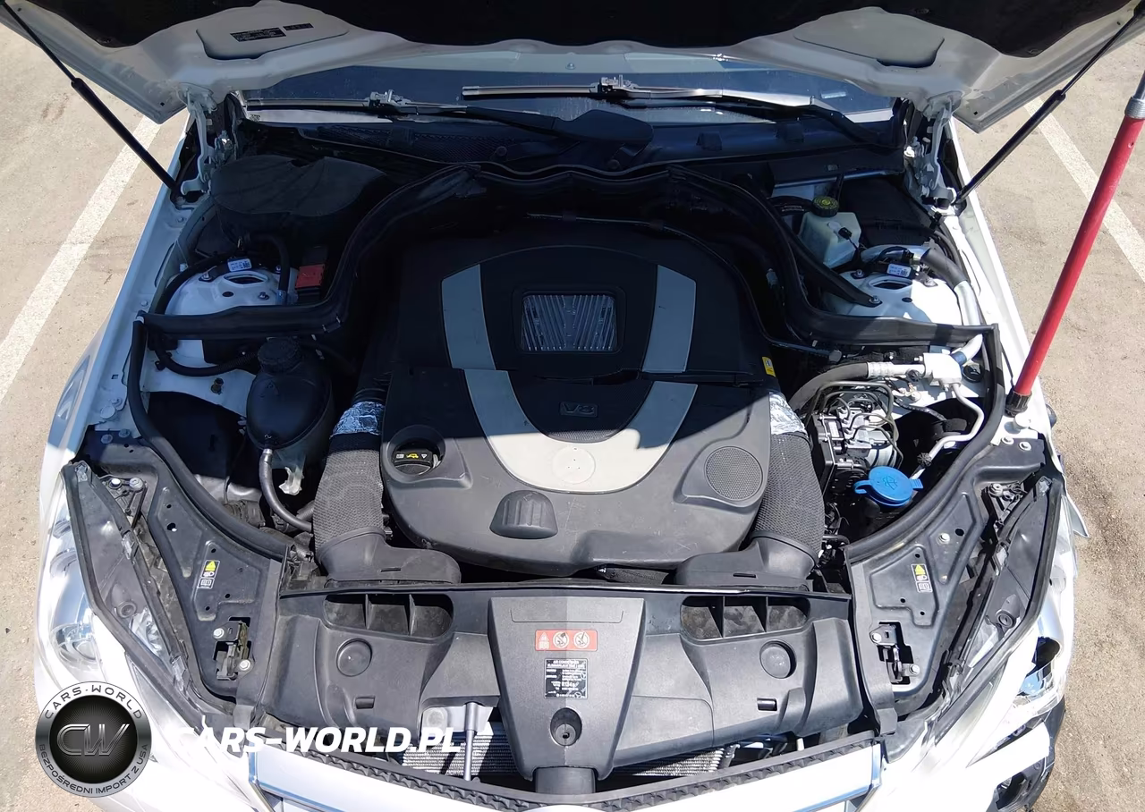 2011 Mercedes-Benz E 550 VIN:WDDKJ7CB8BF070489 - 18