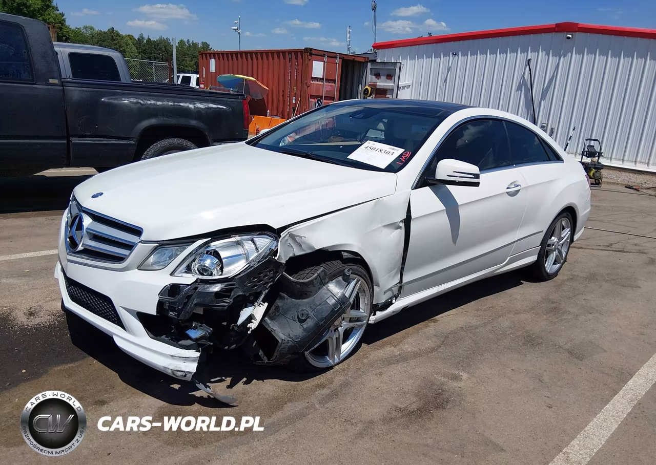 2011 Mercedes-Benz E 550 VIN:WDDKJ7CB8BF070489 - 2