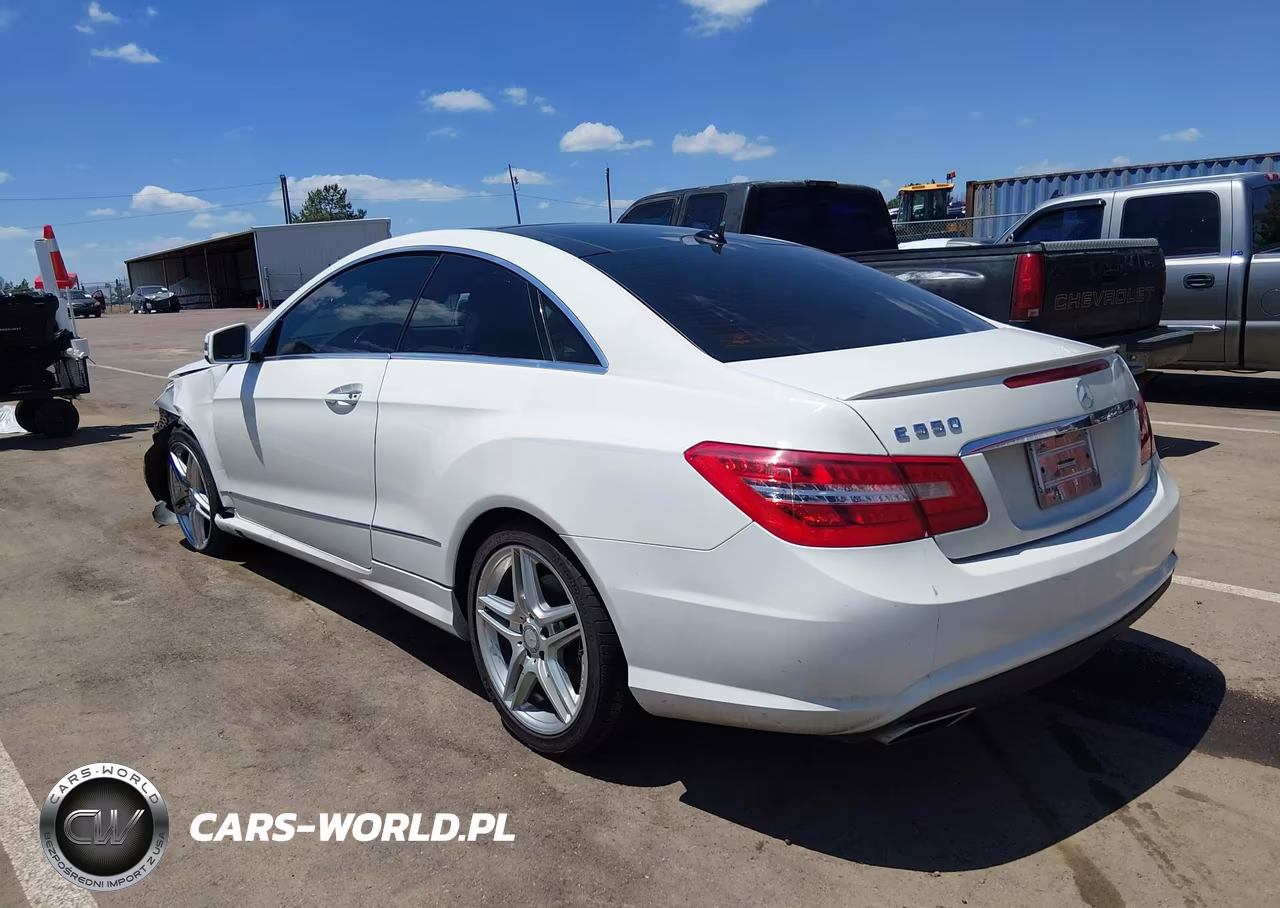 2011 Mercedes-Benz E 550 VIN:WDDKJ7CB8BF070489 - 3