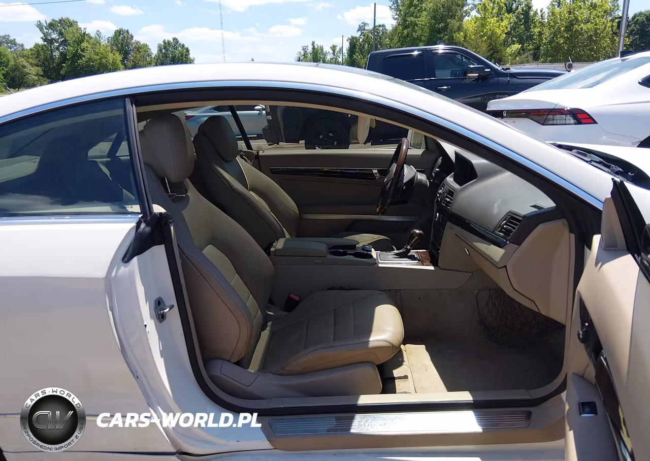 2011 Mercedes-Benz E 550 VIN:WDDKJ7CB8BF070489 - 5
