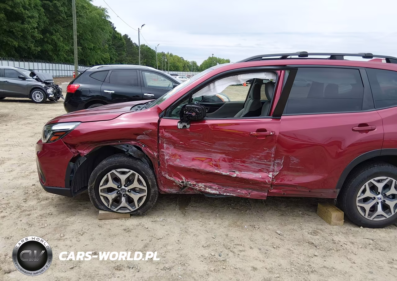 2019 Subaru Forester Premium VIN:JF2SKAGC0KH561278 - 6