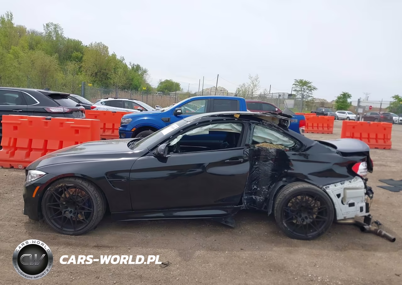 2017 BMW M4 VIN:WBS3R9C31HA014064 - 15
