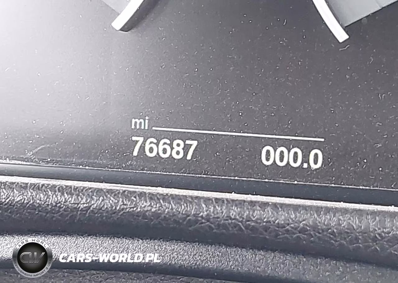 2017 BMW M4 VIN:WBS3R9C31HA014064 - 16
