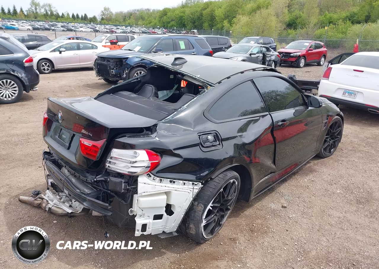2017 BMW M4 VIN:WBS3R9C31HA014064 - 4