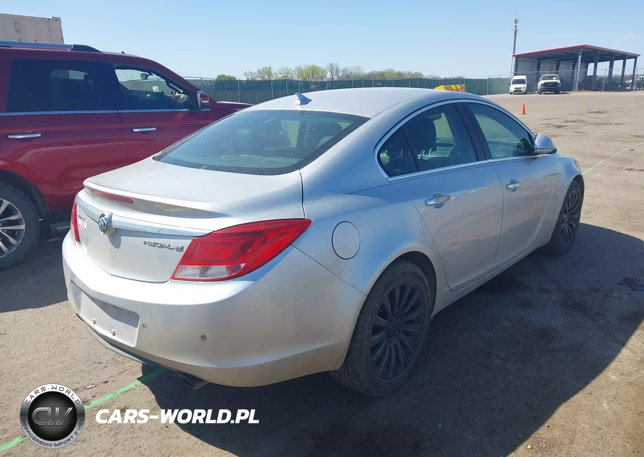 2012 Buick Regal Turbo - Premium 2 VIN:2G4GT5GV6C9154593 - 4