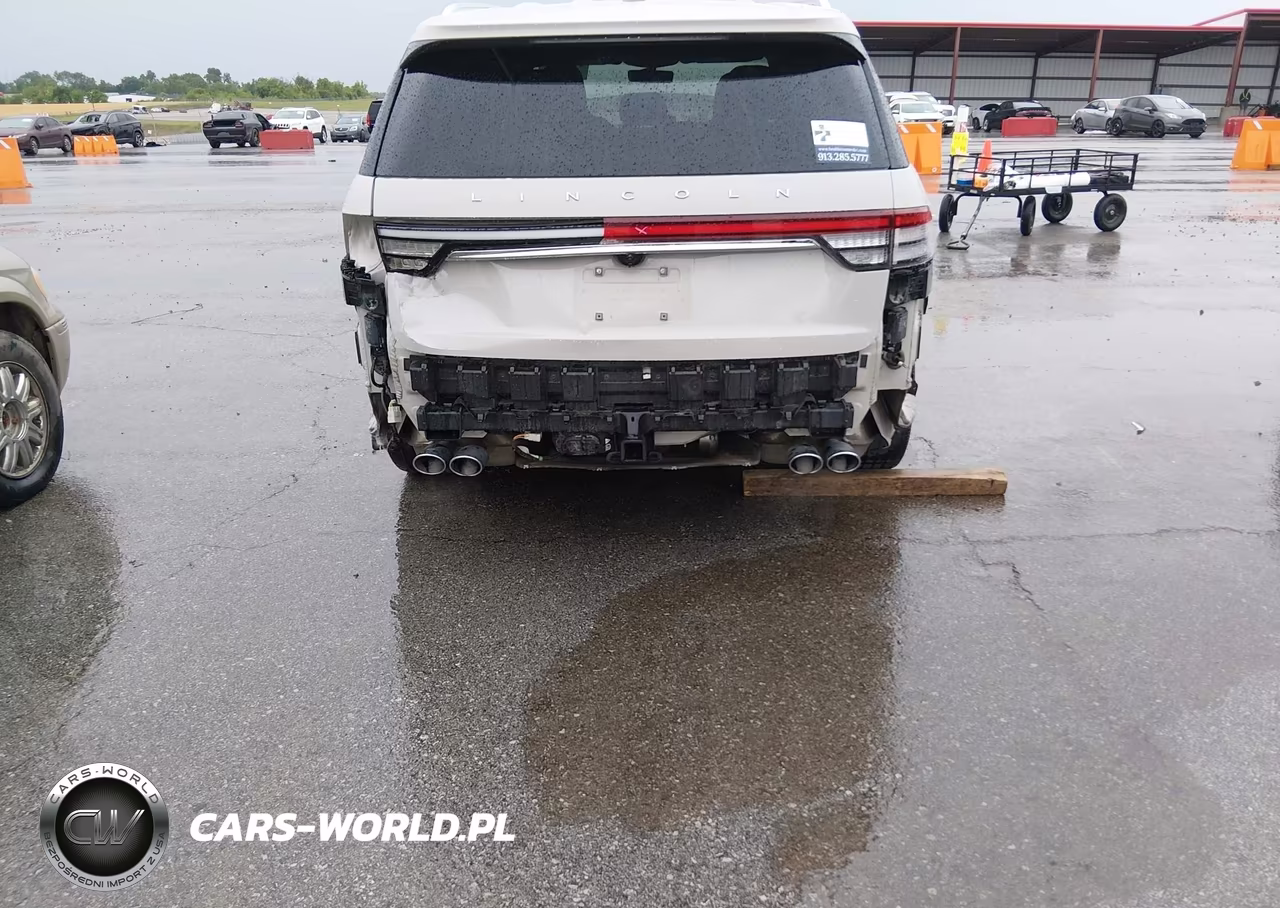 2020 Lincoln Aviator Reserve VIN:5LM5J7XC2LGL26978 - 6