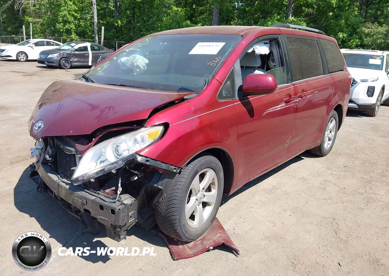 2015 Toyota Sienna Le 8 Passenger VIN:5TDKK3DC9FS648662 - 2