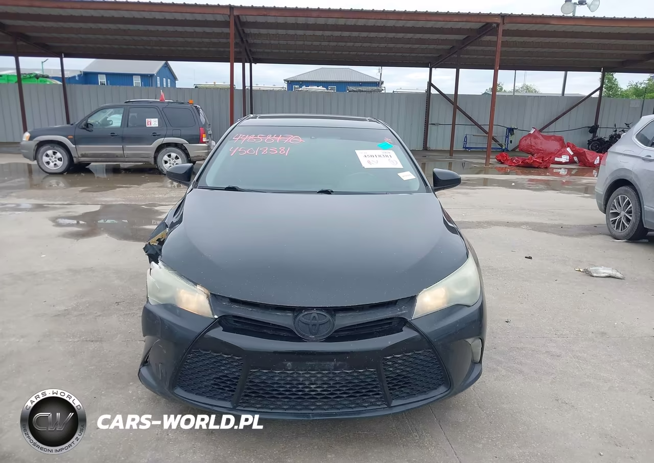 2016 Toyota Camry Se VIN:4T1BF1FK1GU157329 - 12