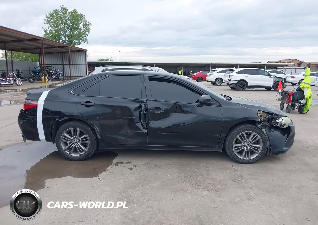 2016 Toyota Camry Se VIN:4T1BF1FK1GU157329 - 13
