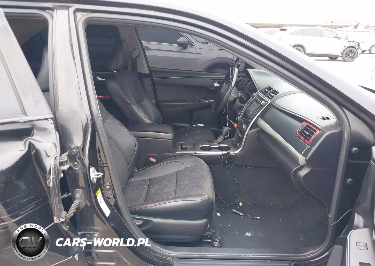 2016 Toyota Camry Se VIN:4T1BF1FK1GU157329 - 5