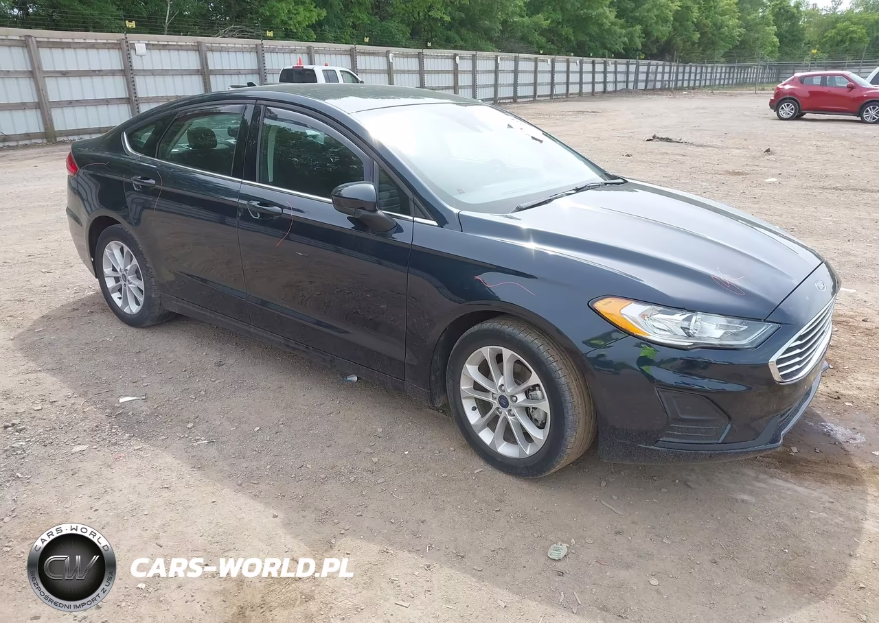 2020 Ford Fusion Se