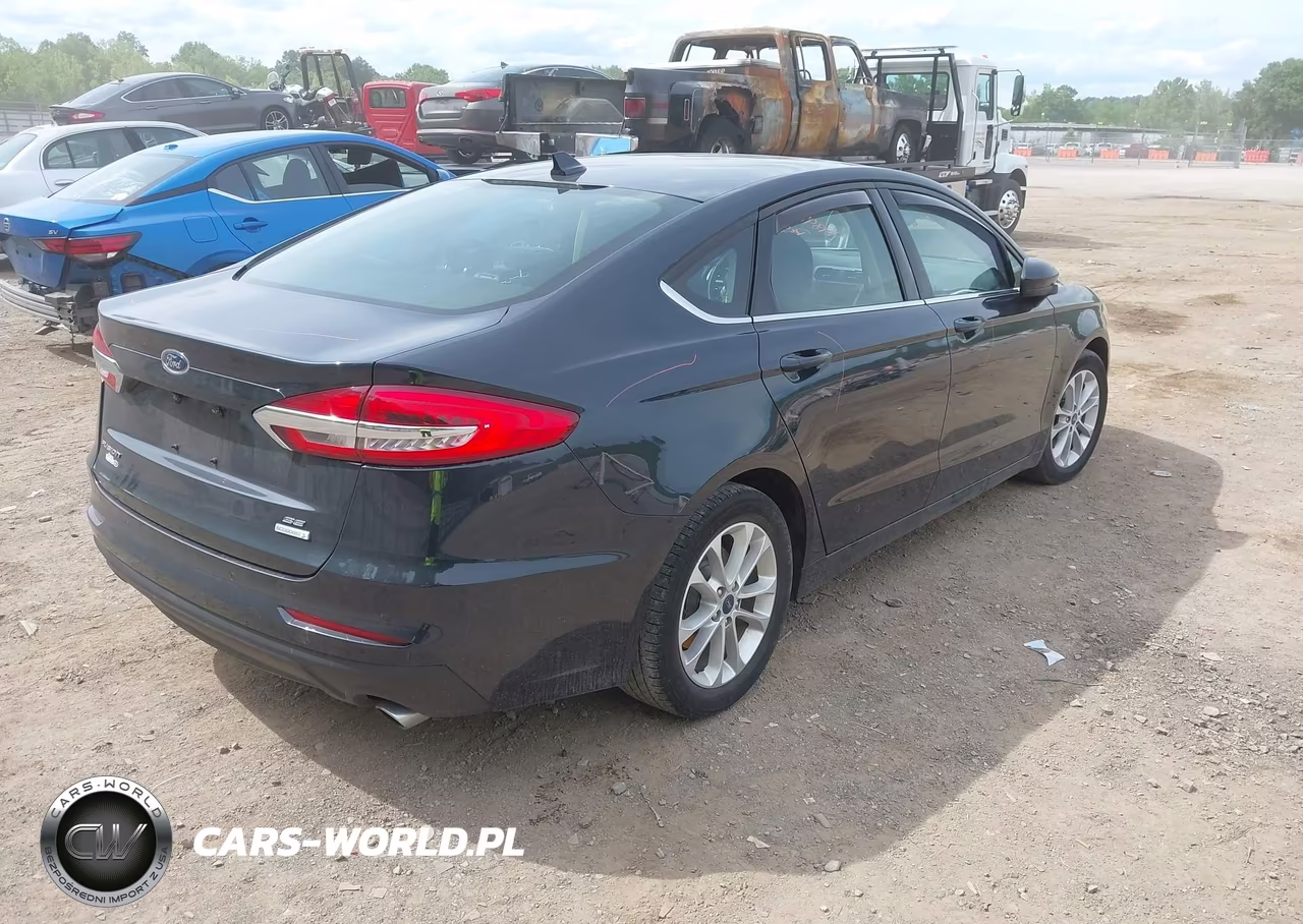 2020 Ford Fusion Se VIN:3FA6P0HDXLR160362 - 4