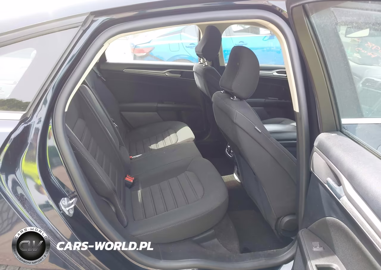 2020 Ford Fusion Se VIN:3FA6P0HDXLR160362 - 8