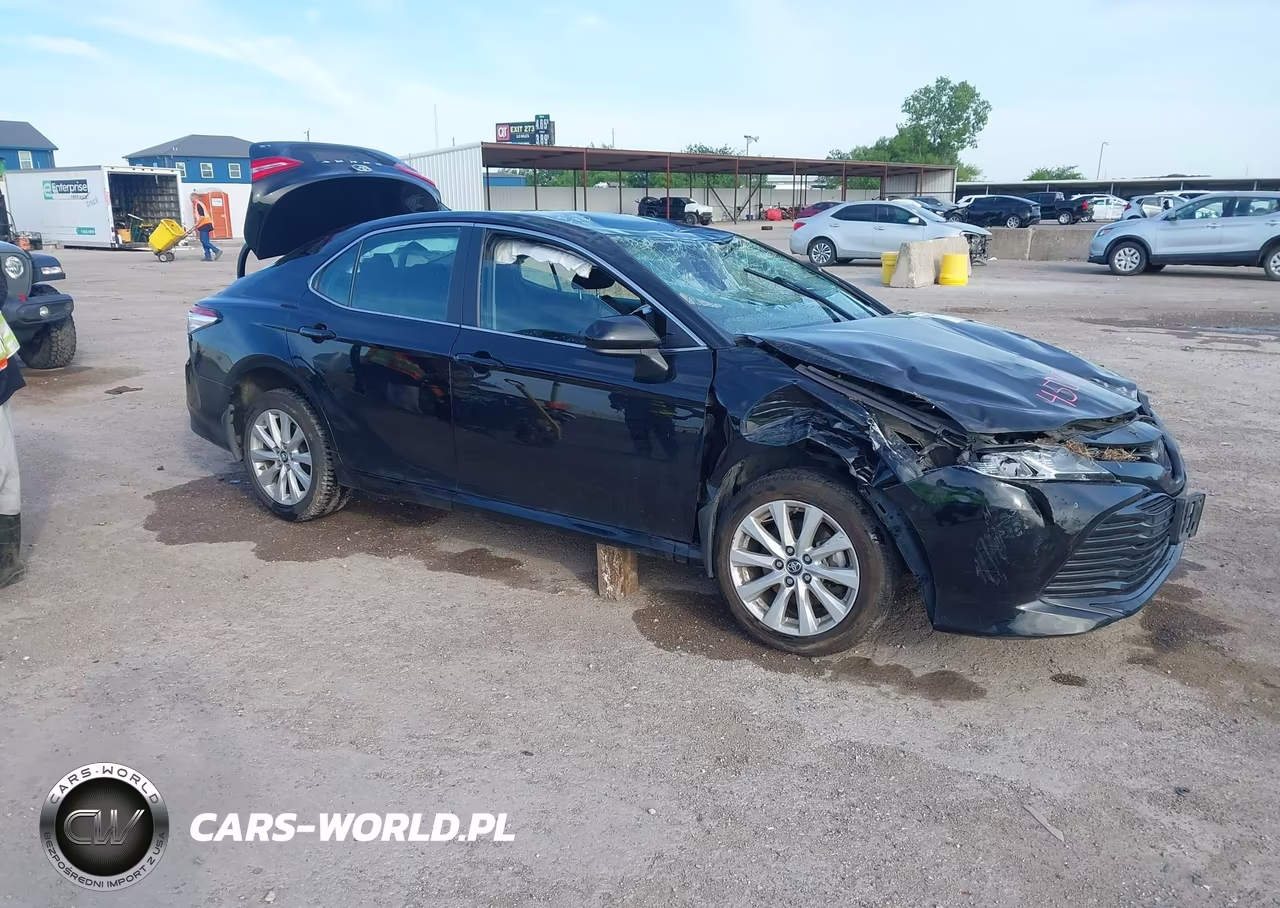 2019 Toyota Camry Le VIN:4T1B11HK5KU852739 - 13