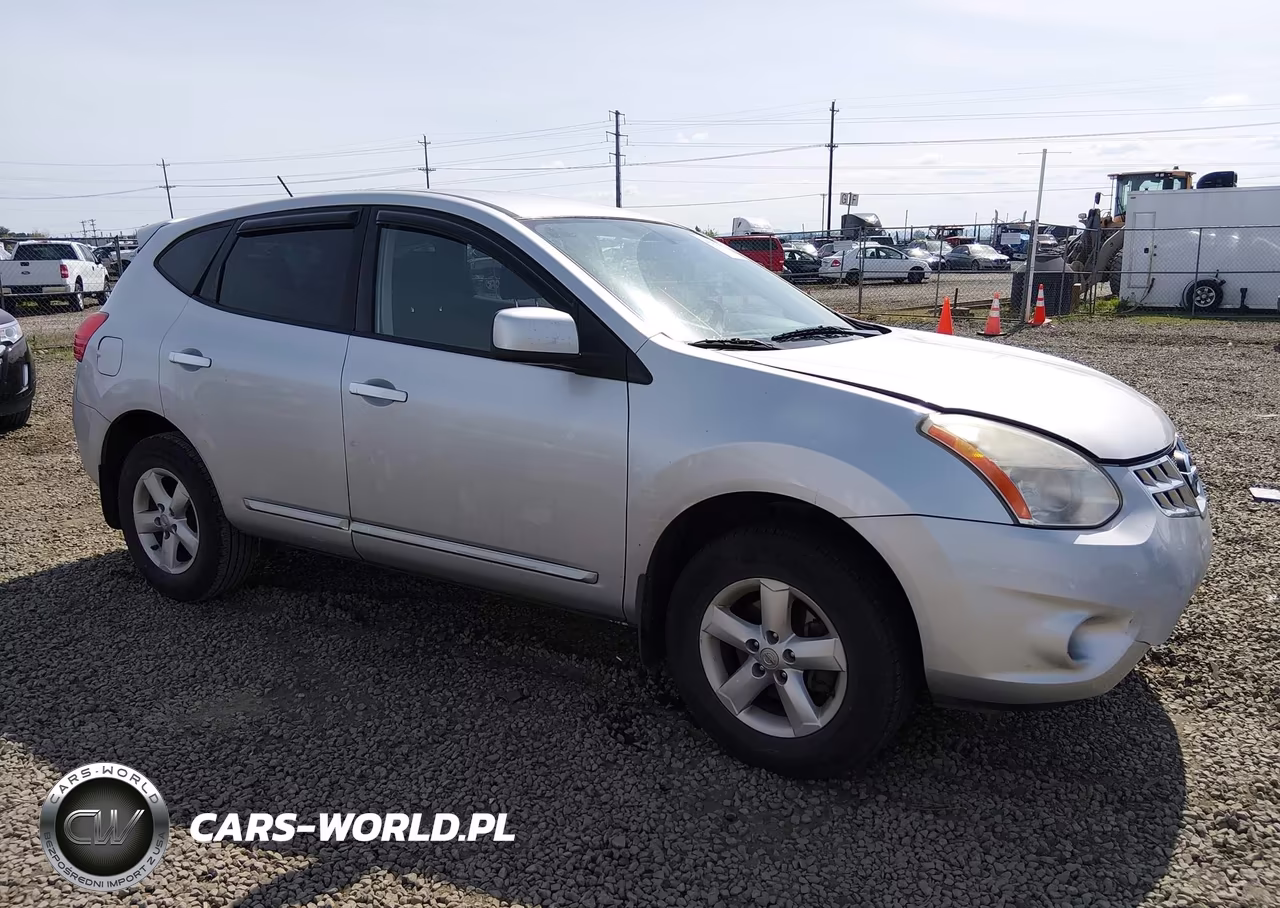 2013 Nissan Rogue S – zdjęcie 1 z 13