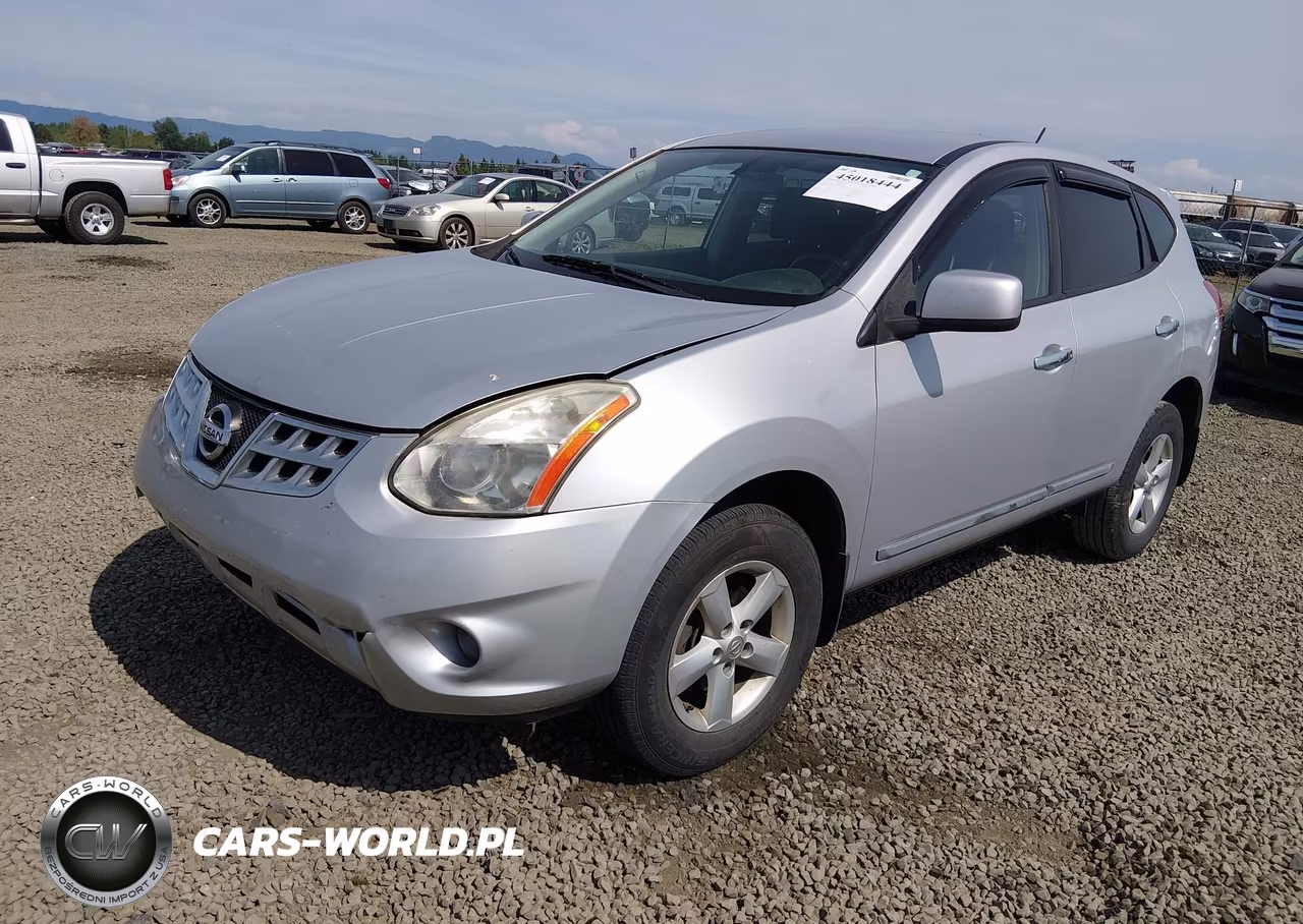 2013 Nissan Rogue S VIN:JN8AS5MV2DW132587 - 2