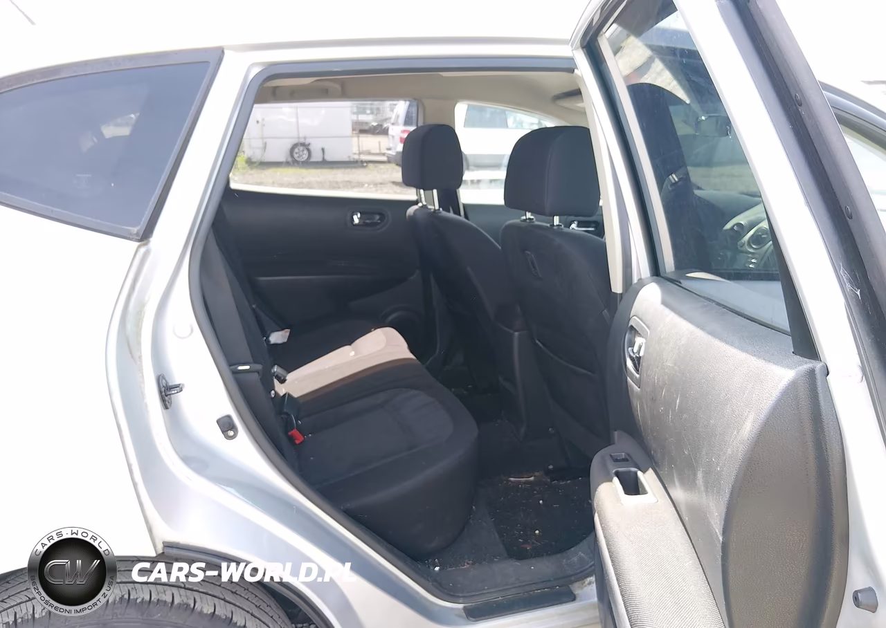 2013 Nissan Rogue S VIN:JN8AS5MV2DW132587 - 8
