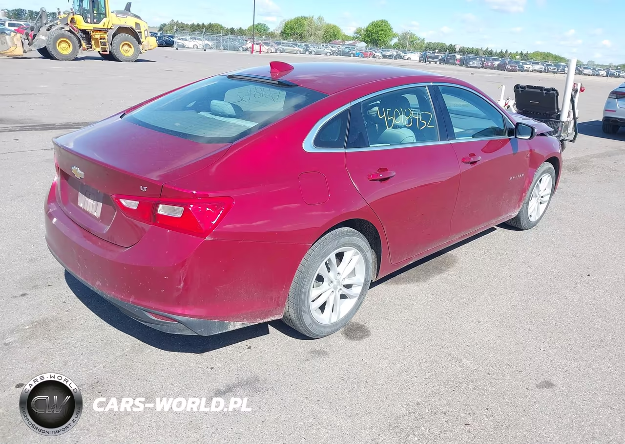 2018 Chevrolet Malibu Lt VIN:1G1ZD5ST0JF214090 - 4