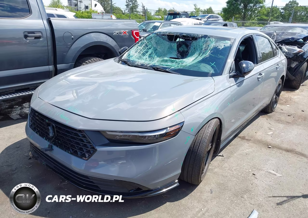 2024 Honda Accord Hybrid Sport-L VIN:1HGCY2F72RA085700 - 2