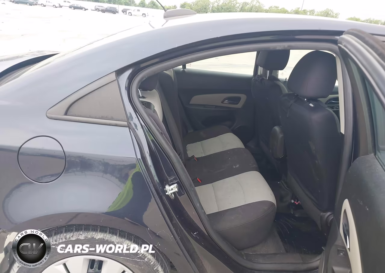 2015 Chevrolet Cruze Ls Auto VIN:1G1PA5SH4F7215465 - 8