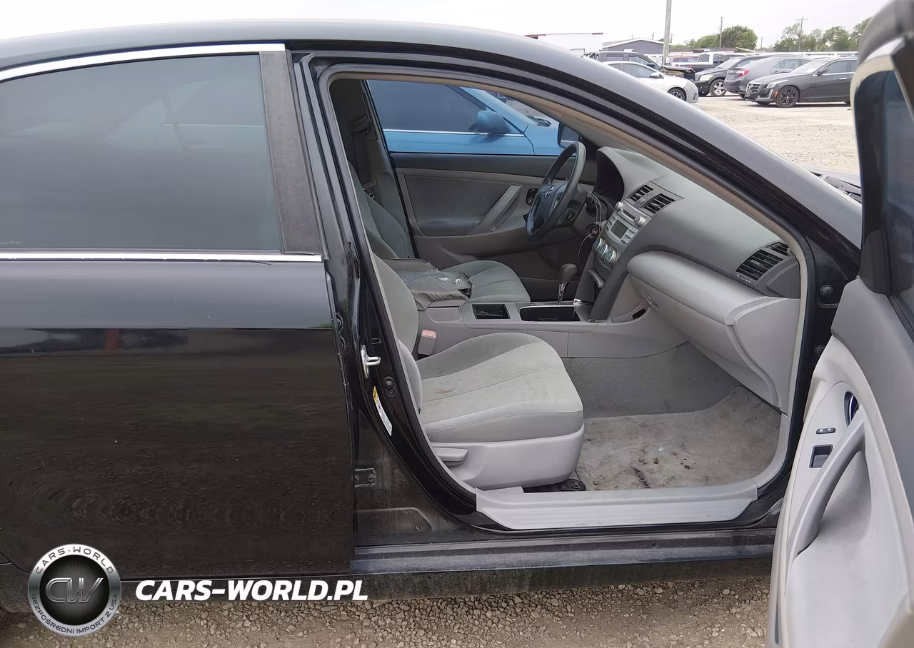 2009 Toyota Camry Le VIN:4T4BE46K79R120962 - 5