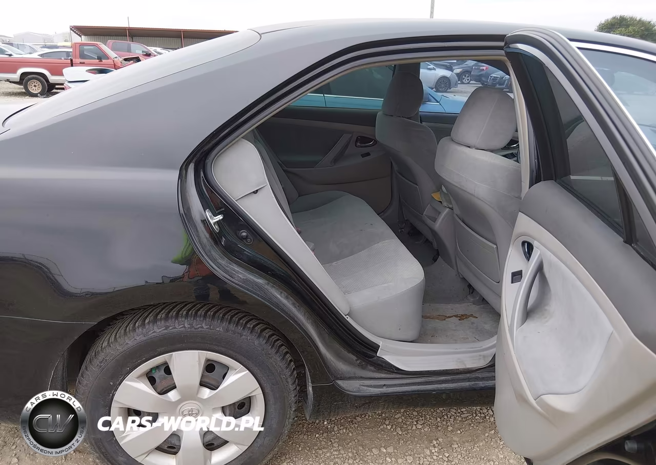 2009 Toyota Camry Le VIN:4T4BE46K79R120962 - 8