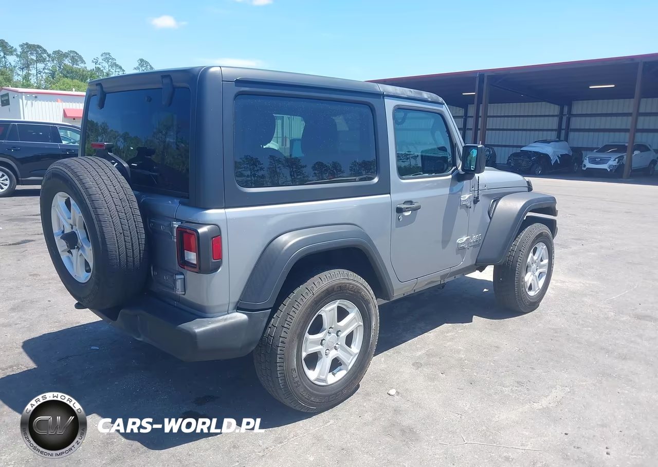 2020 Jeep Wrangler Sport S 4X4 VIN:1C4GJXAG1LW180736 - 4