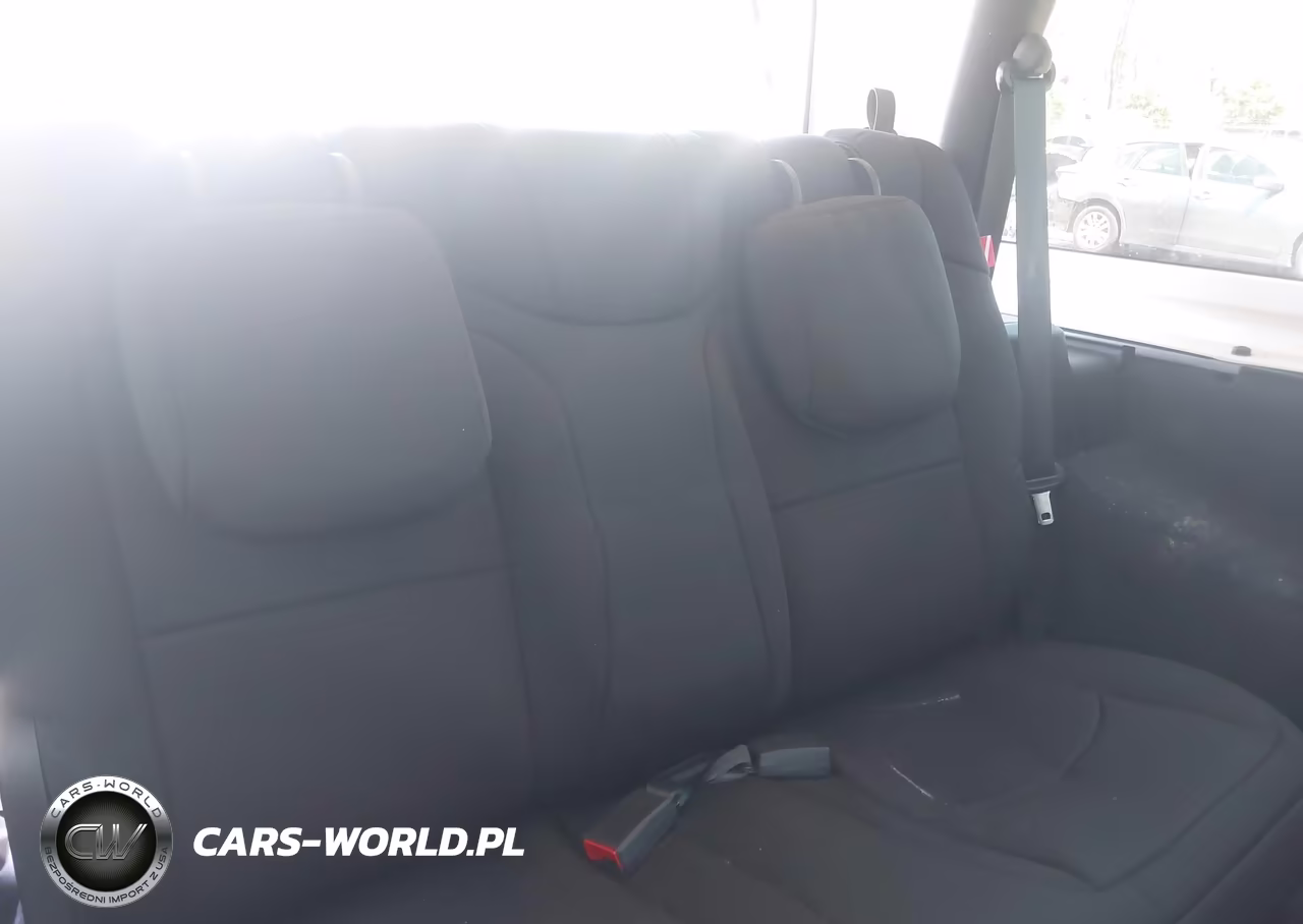 2020 Jeep Wrangler Sport S 4X4 VIN:1C4GJXAG1LW180736 - 8
