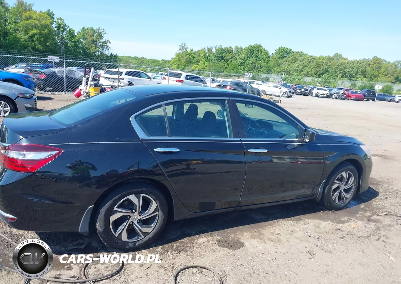 2017 Honda Accord Lx VIN:1HGCR2F31HA079346 - 13