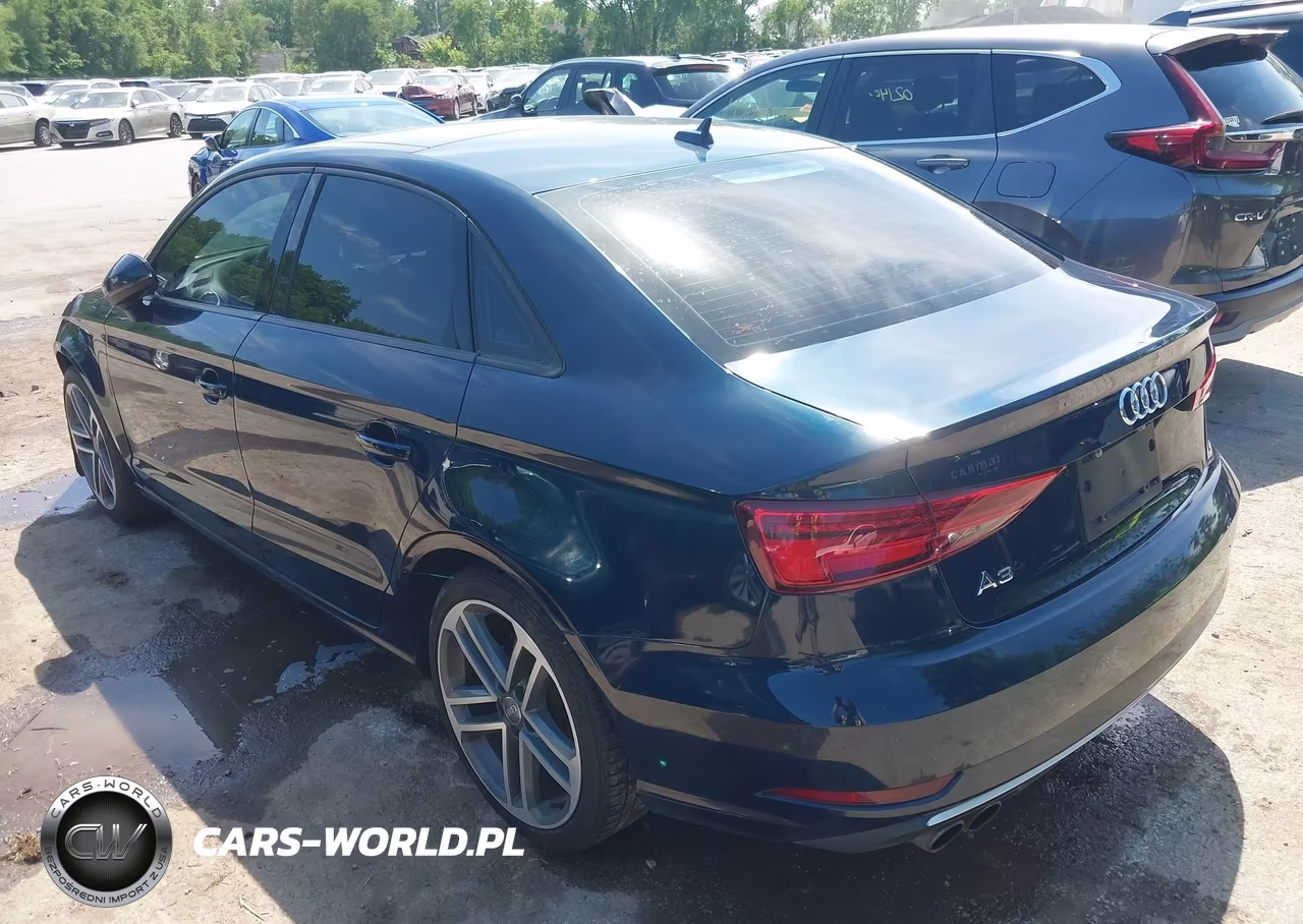 2017 Audi A3 2.0T Premium VIN:WAUAUGFF2H1034974 - 3