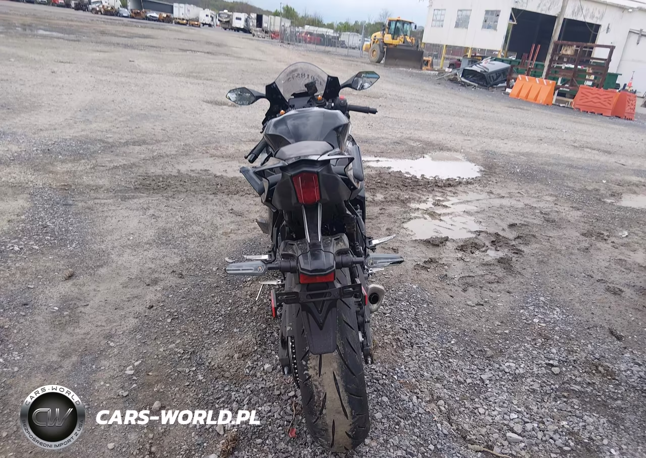 2026 Yamaha Yzfr7 VIN:JYARM60E5TA001309 - 6