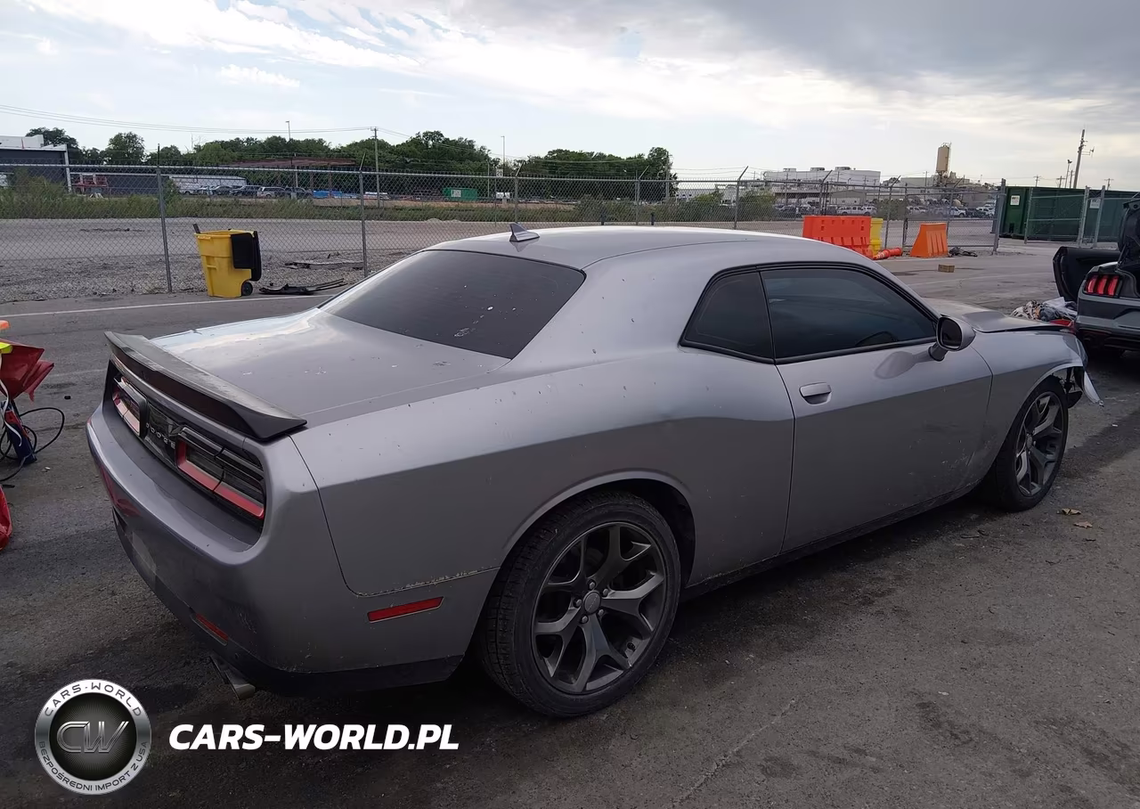 2015 Dodge Challenger Sxt VIN:2C3CDZAG7FH737206 - 4