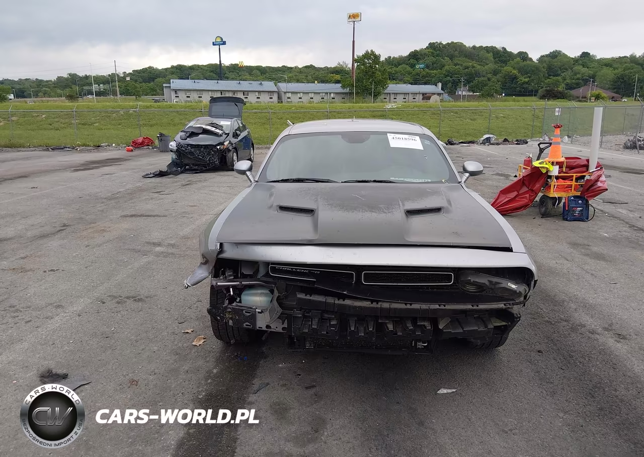 2015 Dodge Challenger Sxt VIN:2C3CDZAG7FH737206 - 6