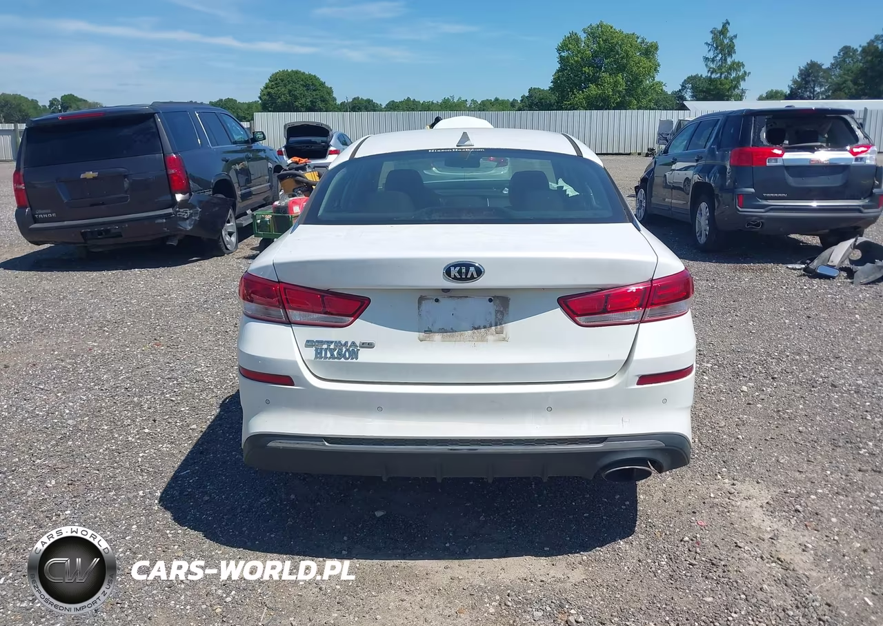 2019 Kia Optima Lx VIN:5XXGT4L30KG362866 - 17