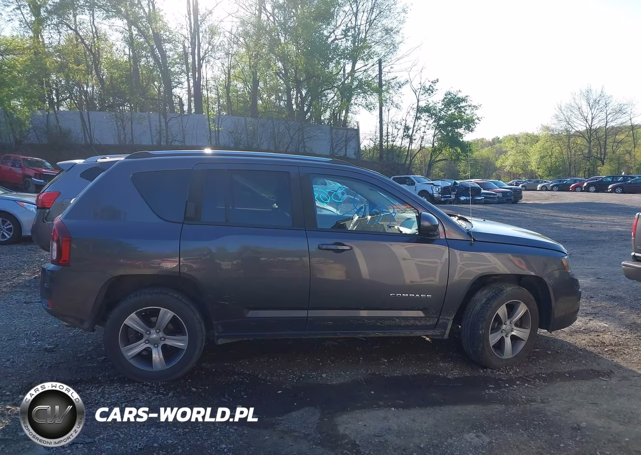 2016 Jeep Compass High Altitude Edition VIN:1C4NJDEB0GD799737 - 13
