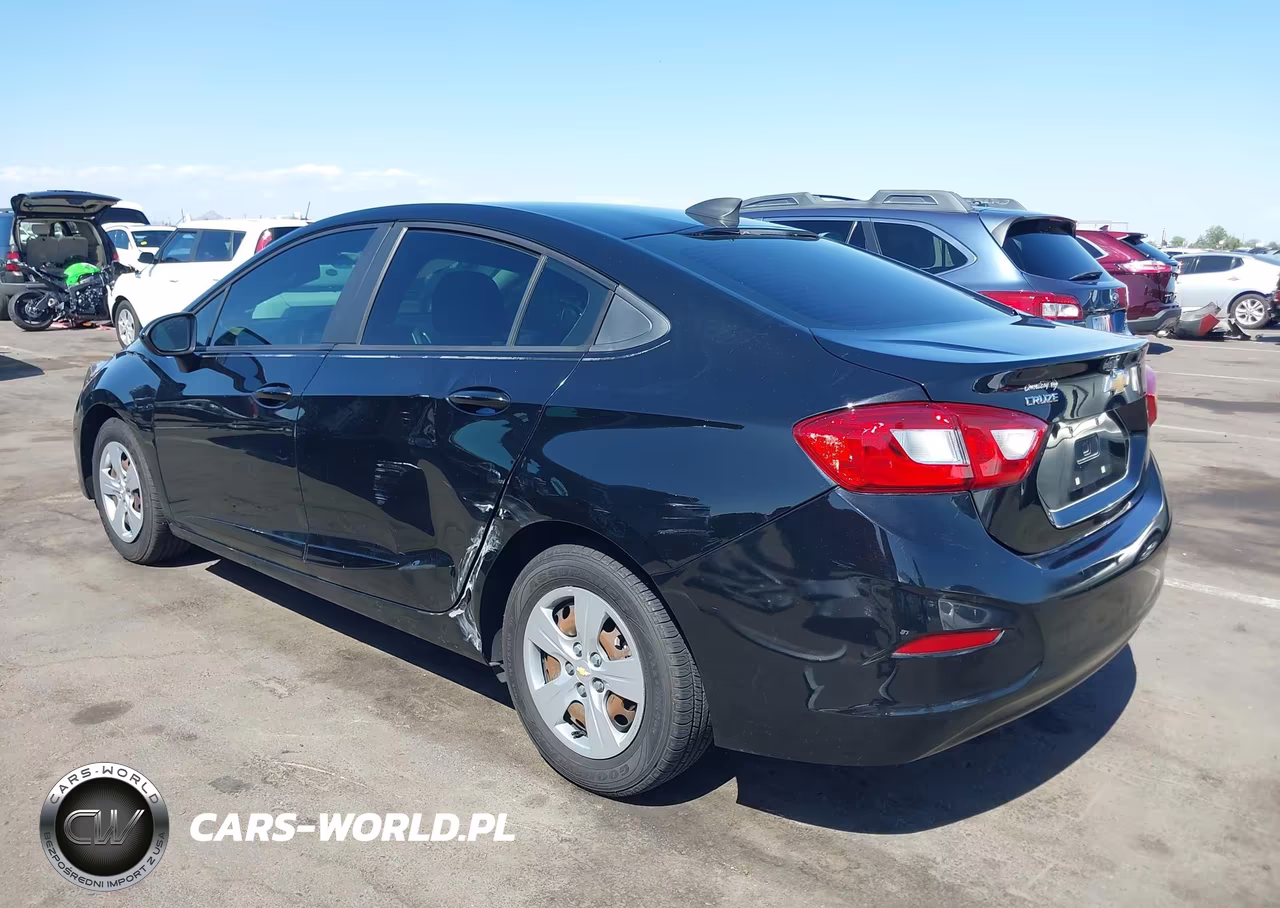 2018 Chevrolet Cruze Ls Auto VIN:1G1BC5SM8J7211879 - 3