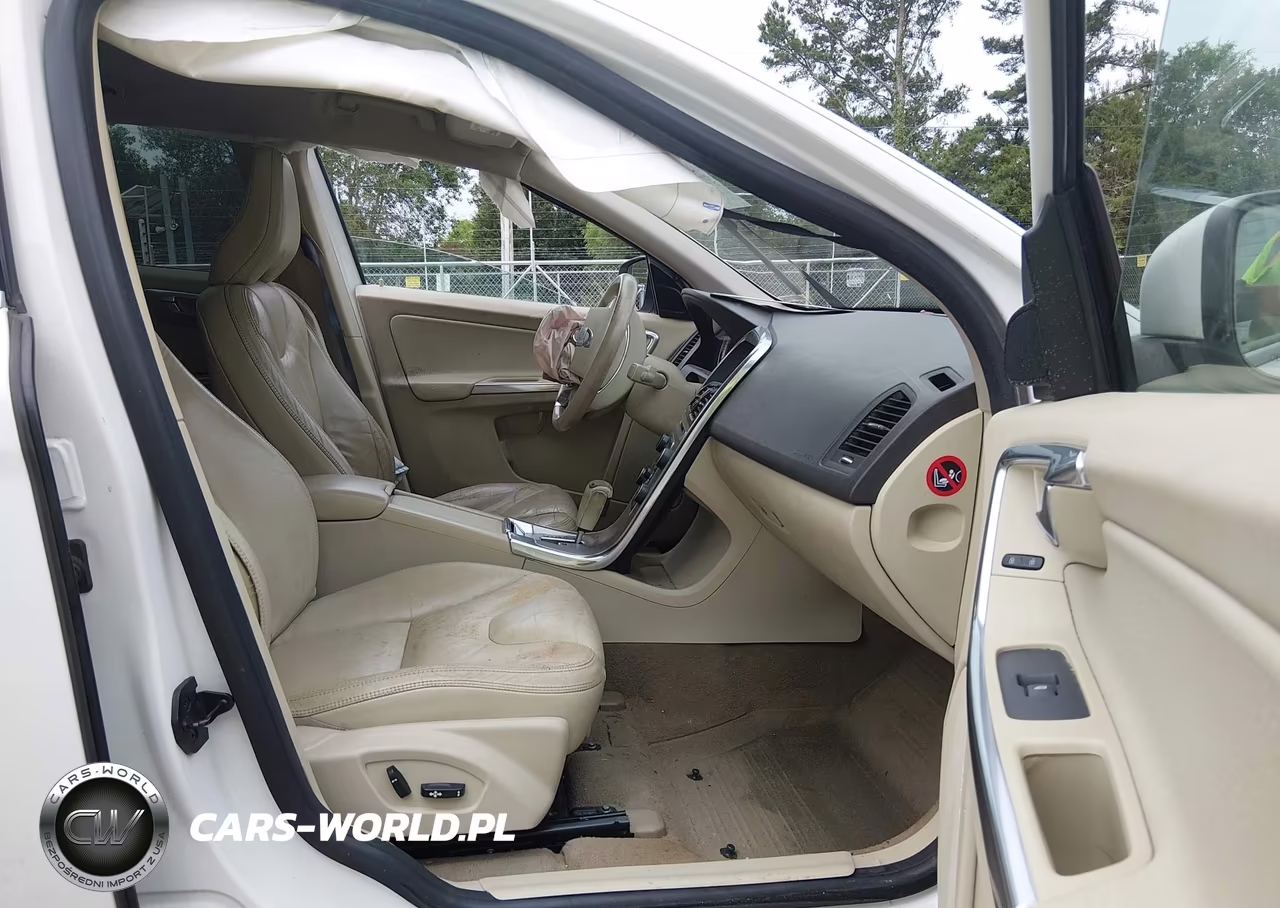 2012 Volvo Xc60 3.2-3.2 Platinum-3.2 Premier-3.2 Premier Plus VIN:YV4952DL8C2334968 - 5