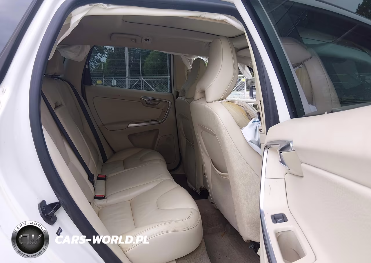 2012 Volvo Xc60 3.2-3.2 Platinum-3.2 Premier-3.2 Premier Plus VIN:YV4952DL8C2334968 - 8