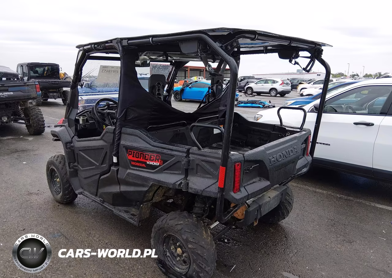 2018 Honda Sxs1000 M5 VIN:1HFVE0406J4200530 - 3