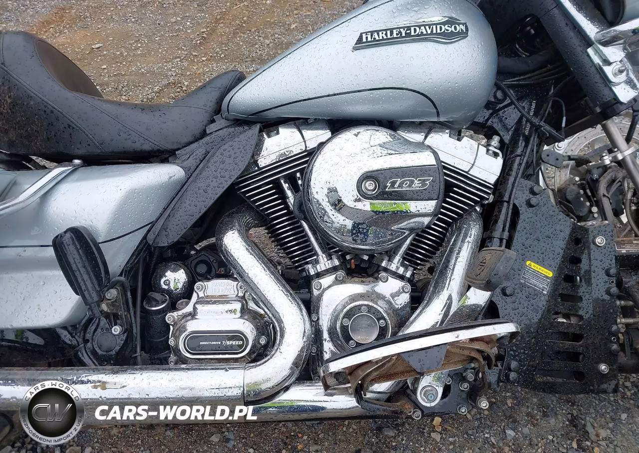 2015 Harley-Davidson Flhtcul Ultra Classic Low VIN:1HD1KDM10FB667252 - 8