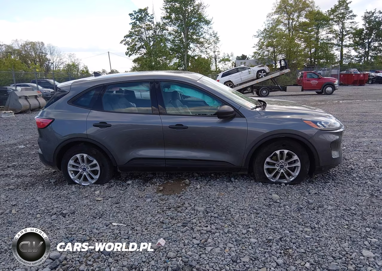2022 Ford Escape S VIN:1FMCU0F64NUB62089 - 13
