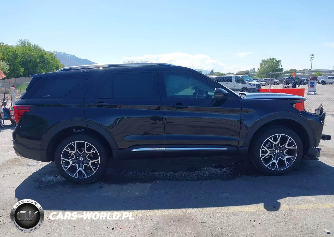 2025 Ford Explorer Platinum VIN:1FMWK8HC4SGB88156 - 14