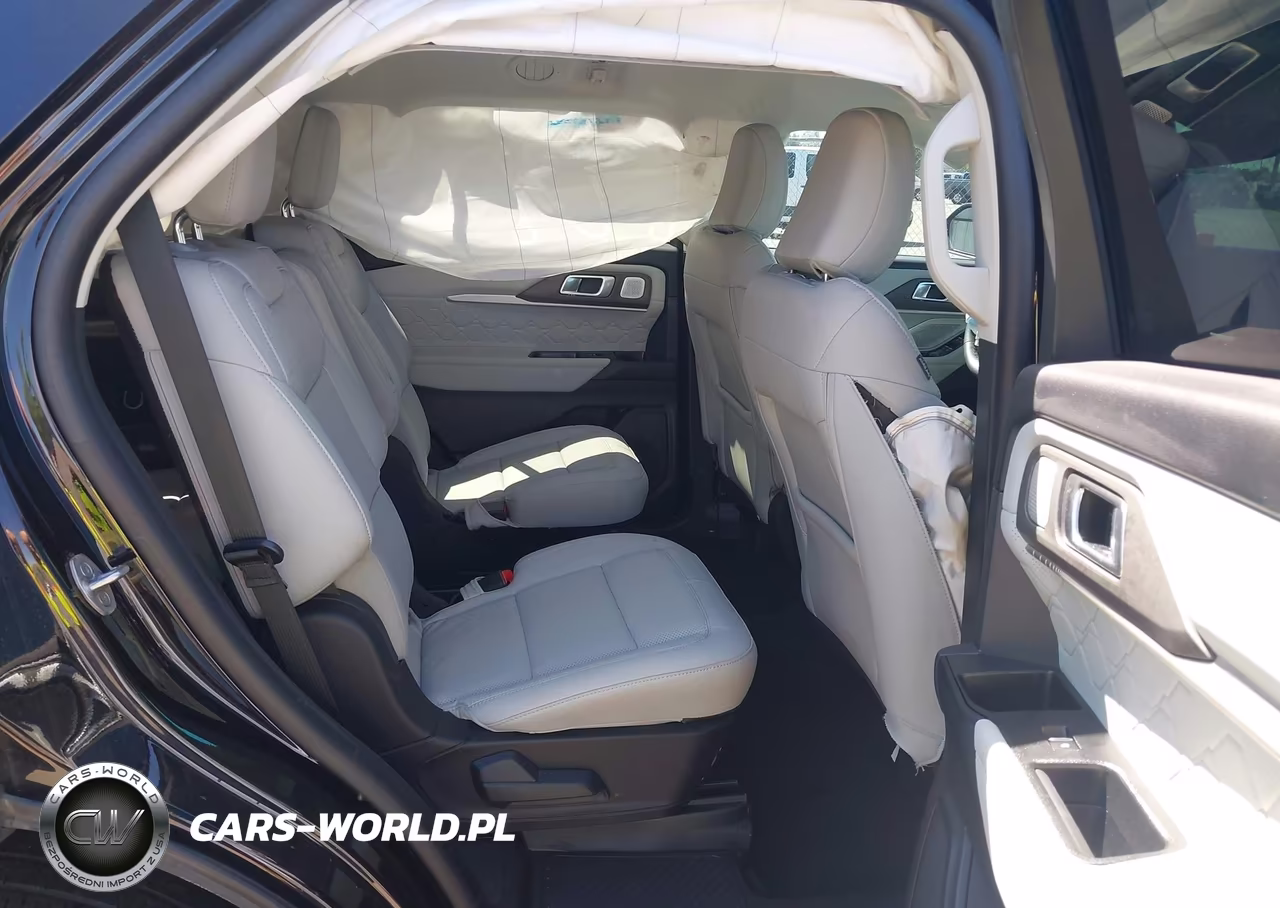2025 Ford Explorer Platinum VIN:1FMWK8HC4SGB88156 - 8