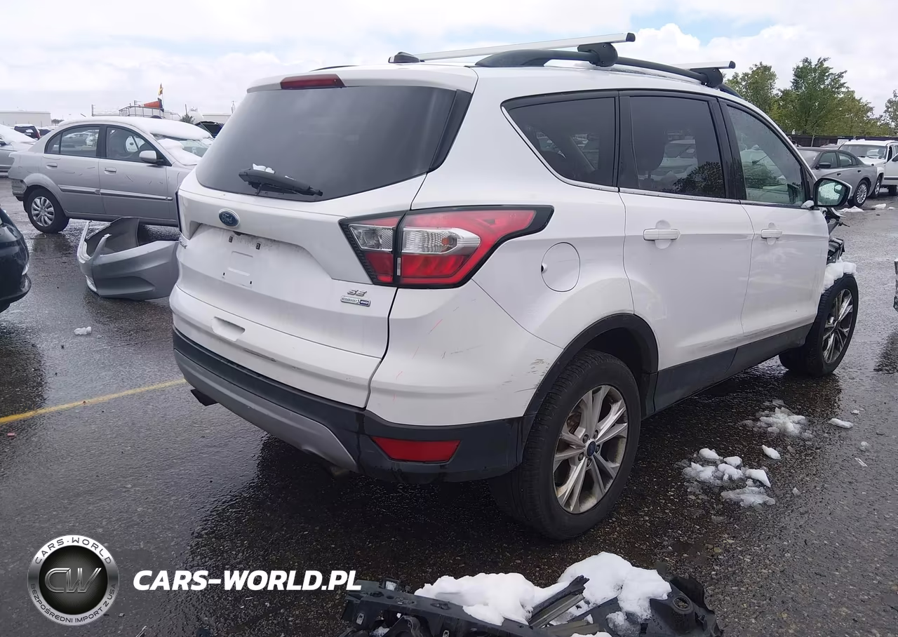 2018 Ford Escape Se VIN:1FMCU9GD4JUA74171 - 4
