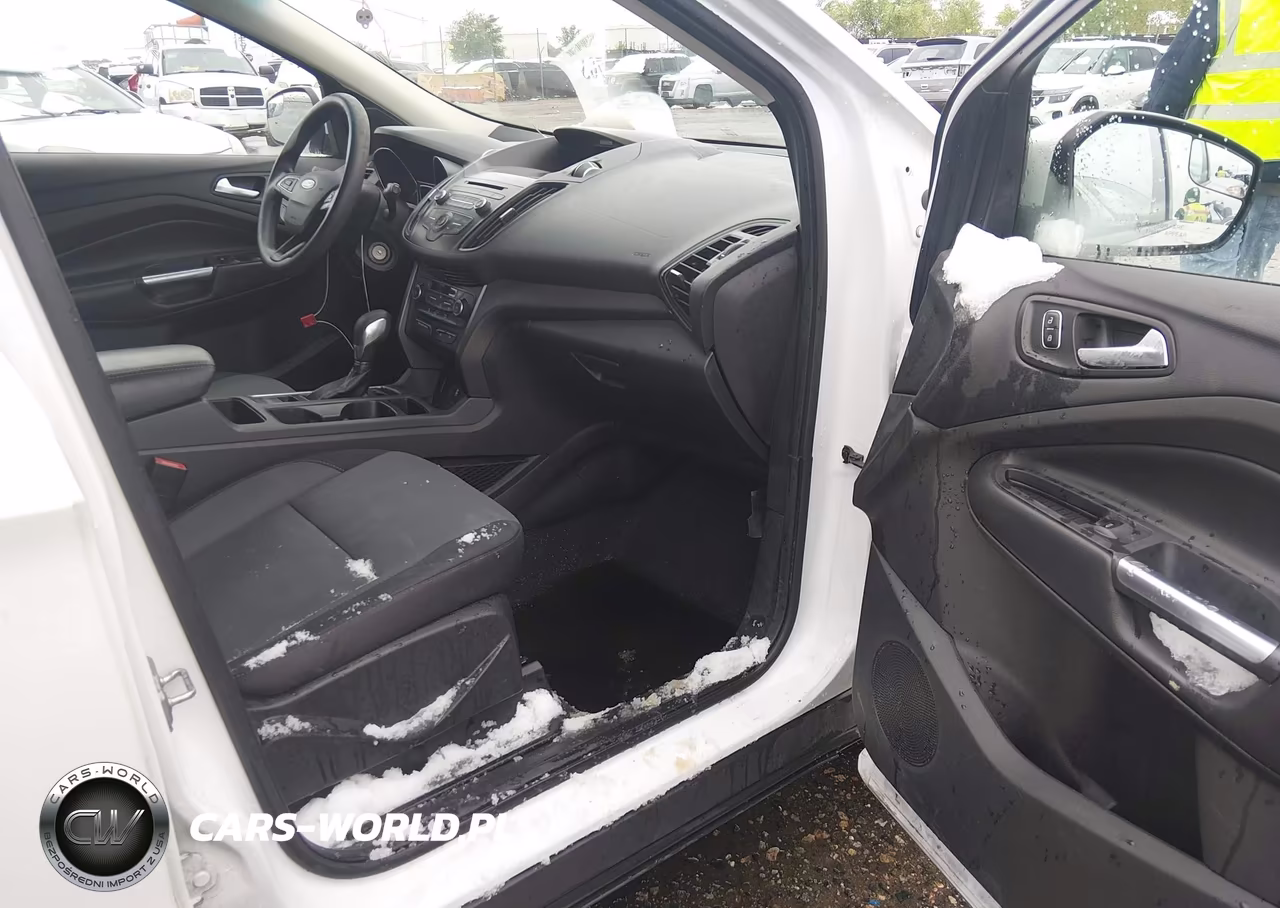 2018 Ford Escape Se VIN:1FMCU9GD4JUA74171 - 5