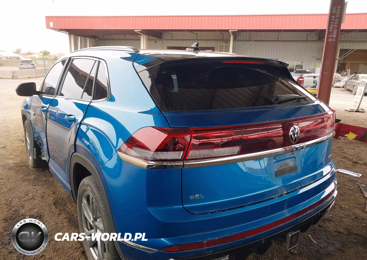 2024 Volkswagen Atlas Cross Sport 2.0T Sel R-Line VIN:1V2AE2CA3RC241454 - 3