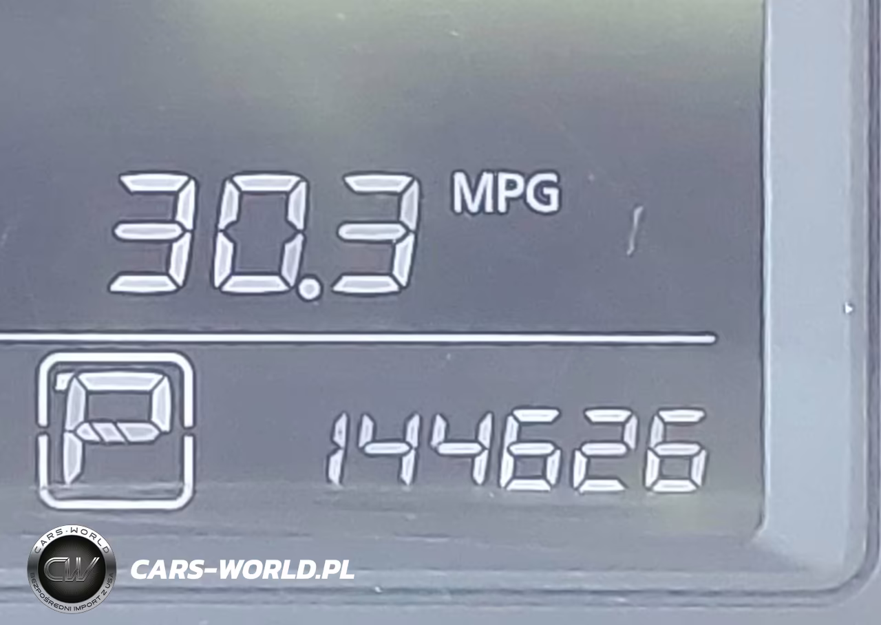2014 Nissan Sentra S VIN:3N1AB7AP3EL688074 - 16