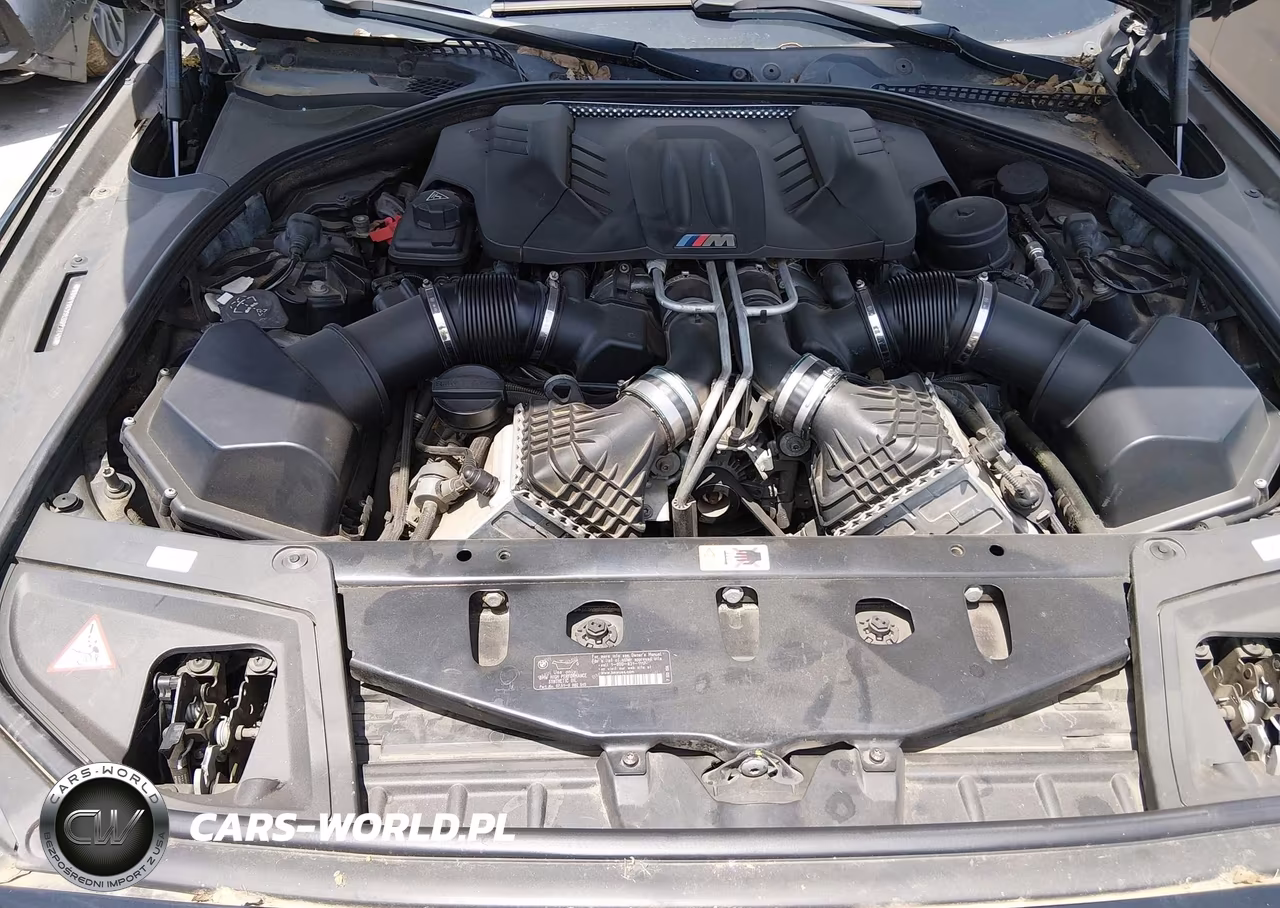 2014 BMW M5 VIN:WBSFV9C55ED097745 - 10