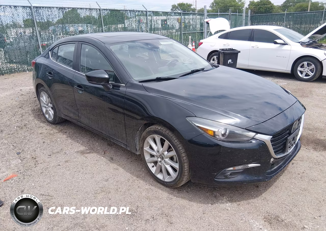 2017 Mazda Mazda3 Grand Touring – zdjęcie 1 z 16