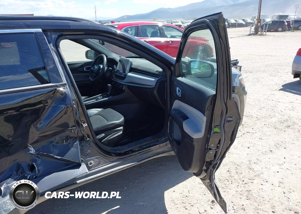 2025 Jeep Compass Latitude 4X4 VIN:3C4NJDBN7ST539868 - 5